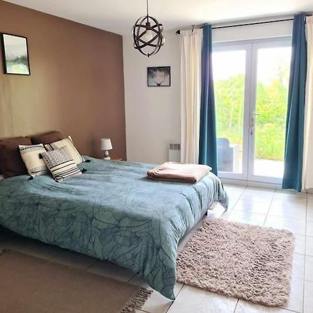 Clonas-sur-Vareze Gite De 70M² Avec Vue Sur Le Massif Du Pilat מראה חיצוני תמונה