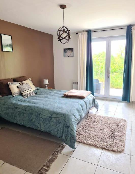 Clonas-sur-Vareze Gite De 70M² Avec Vue Sur Le Massif Du Pilat מראה חיצוני תמונה